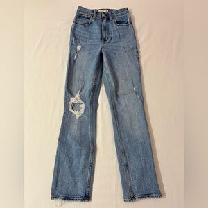 A&F Abercrombie and Fitch 90s Ultra High Rise Distressed Straight Leg Jeans Jean